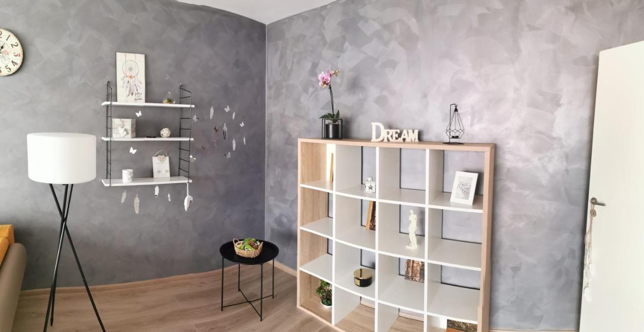 MariMonti Apartment Braşov Esterno foto